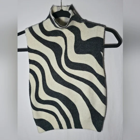 ZARA Jacquard Zebra Knit Top Wavy Stripe Sleeveless Turtleneck Vest 90s Retro - Picture 4 of 8